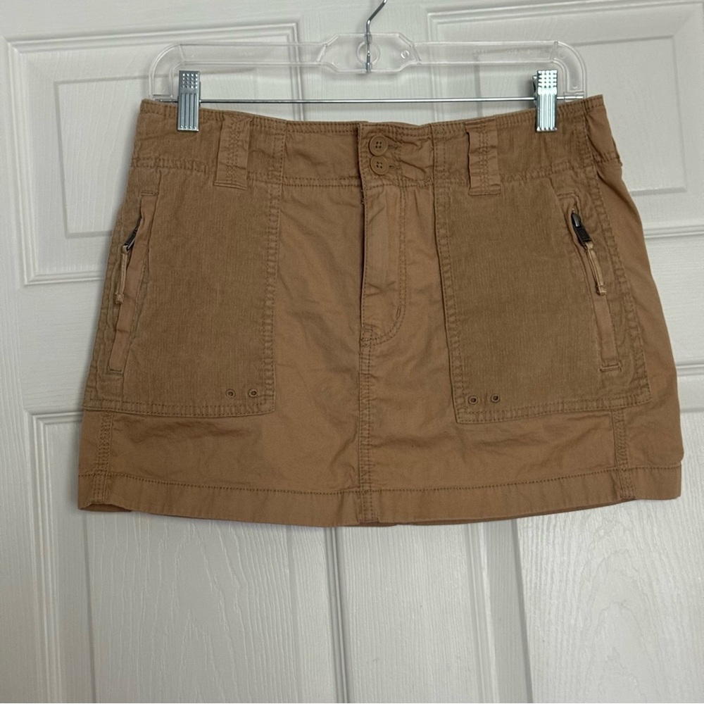 Abercrombie & Fitch Y2K Tan Cargo Mini Skirt with Adjustable Waist Size Small